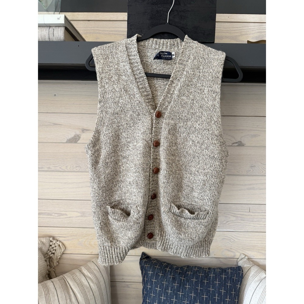 70s Vintage Men's Salem Harbor Wool Blend Sweater Vest - M Leather Like Buttons
